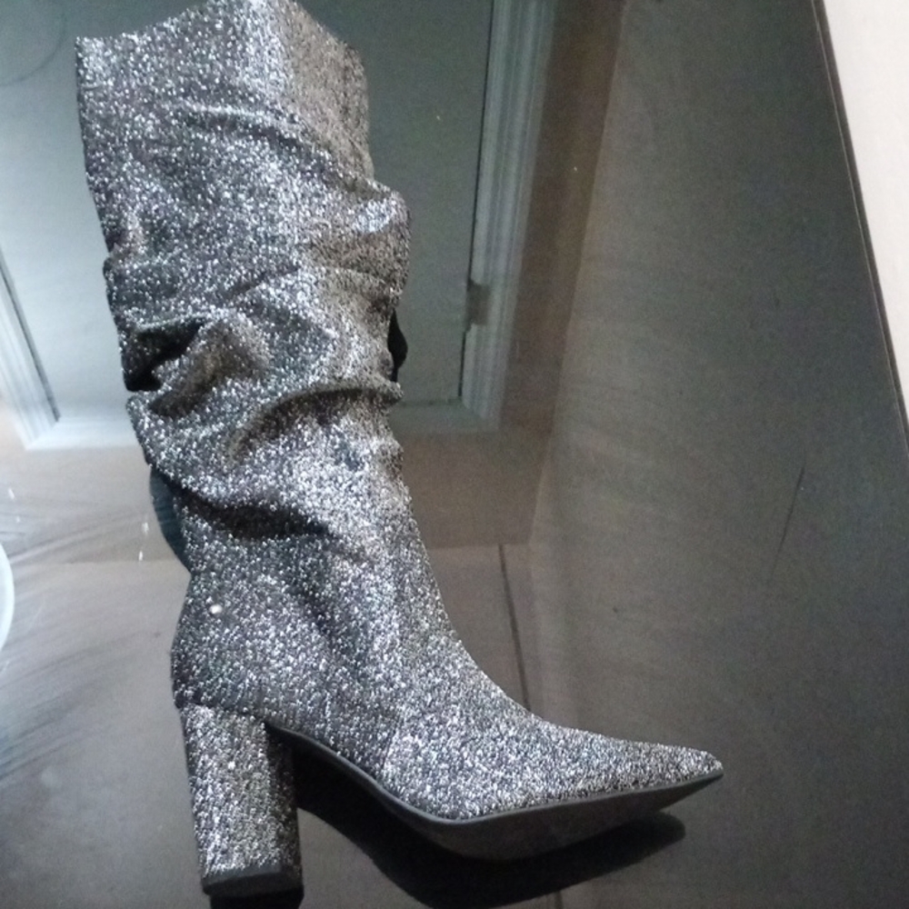Simply Vera Vera Wang Sparkling Silver Heeled Boots